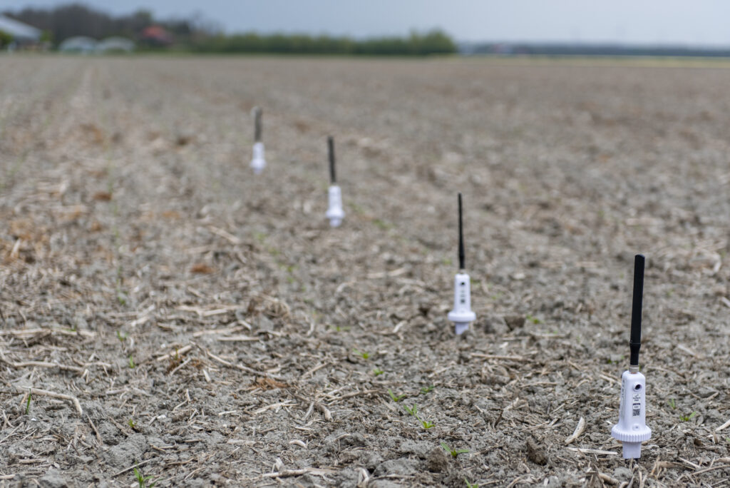The 5 Best Soil Moisture Sensors for Agriculture 3 FS21 soil moisture, soil/air temperature, air humidity sensor (NB-IoT/LTE-M/2G)